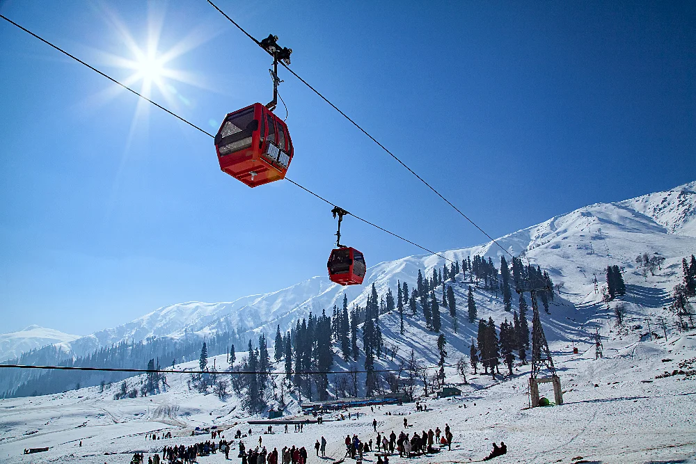 Gondola ride in Gulmarg.